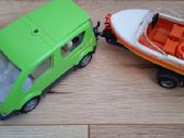 Playmobil namas ,automobilis ir valtis - nuotraukos Nr. 6