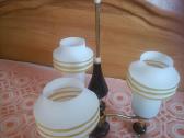 Gražus,daug metų turintis lubų šviestuvas