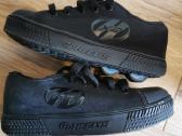 Batai, riedučiai Heelys