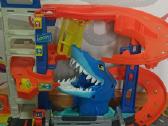 Automobilių trasa Hot Wheels Ryklys - nuotraukos Nr. 4