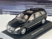 Mercedes Benz R W251 1:43
