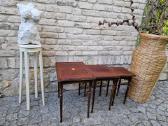 Vintažiniai mid century raudonmedžio staliukai - nuotraukos Nr. 22