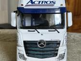 Parduodu vilkiko 1:24 Mercedes Benz Actros modeli. - nuotraukos Nr. 3