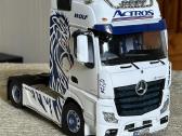 Parduodu vilkiko 1:24 Mercedes Benz Actros modeli. - nuotraukos Nr. 4