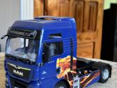 Parduodu vilkiko 1:24 Man Tgx XXL D38 modeli.