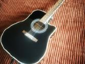 Akustinė gitara '' Harley Benton''su igarsinimu