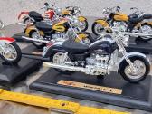 Honda valkyrie cbr ir f6c motociklai 1:18 modeliai - nuotraukos Nr. 2