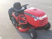 Sodo Traktorius Massey Ferguson Automatas Vanguard - nuotraukos Nr. 2