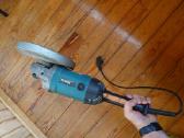 Makita 230mm 2000w 9069s