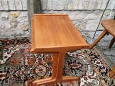 Vintažinis mid century tikmedžio staliukų duetas - nuotraukos Nr. 4