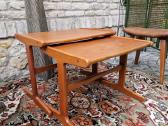 Vintažinis mid century tikmedžio staliukų duetas - nuotraukos Nr. 8