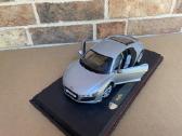 Audi R8 1:18 modelis diecast automodeliukas model - nuotraukos Nr. 2