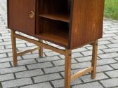 Scandinavu Mid-century spintele - nuotraukos Nr. 2