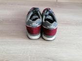 New Balance kedai - nuotraukos Nr. 3