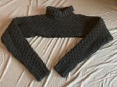 Siltas crop top megztinis