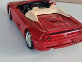 Ferrari F 355 1:18 - nuotraukos Nr. 2
