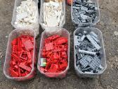 Lego kaladeles