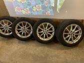 Bmw i4 ratai ir i4 originalus krovimo kabelis