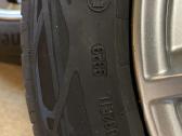 Bmw i4 ratai ir i4 originalus krovimo kabelis - nuotraukos Nr. 4