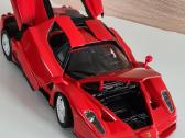 Ferrari Enzo 1:18 - nuotraukos Nr. 4