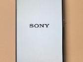 Mobilusis telefonas Sony Xperia F3111 su dėkliuku