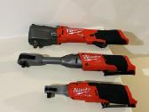 Nauji Milwaukee m12 Terkle ir kampinis verzliasuki