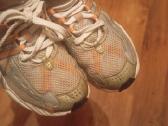 Adidas kedai - nuotraukos Nr. 7