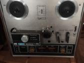 Geri juostiniai magnetofonai Sony, Akai, Revox