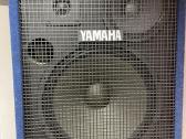 Garso kolonėlės Yamaha 2vnt +stovai+kabeliai