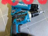 Gipso suktukas makita,dewalt diskinis pjuklas