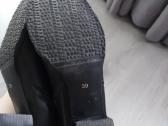 Juodi odiniai žieminiai aulinukai su vilna - nuotraukos Nr. 12