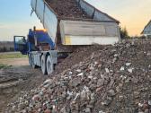 Zvyras,juodžemis,skalda,smelis,maltas betonas . - nuotraukos Nr. 2