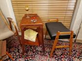 Vintažinis mid century tikmedžio staliukas - nuotraukos Nr. 19