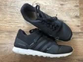 Adidas kedai