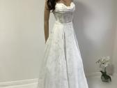 Parduodu vestuvine suknele Bridesbydiva