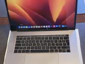 MacBook Pro Retina 2017. 2.8 GHz Quad - Core Intel
