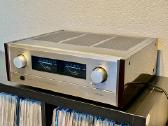 Accuphase E-305