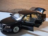 Audi A 8 1:18 - nuotraukos Nr. 3