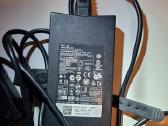Dell Docking port replicator su 130w pakroveju - nuotraukos Nr. 3