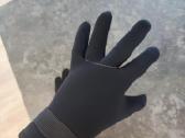 Neopreno pirštinės XL dydis