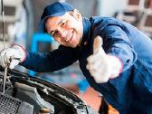 Šaltkalviai sunkvežimių autoservise/автослесарь.
