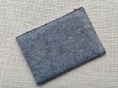 Naujas veltinis kompiuterio deklas 13", 15eur