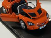 Opel speedster 1:18 - nuotraukos Nr. 2