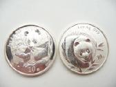 Sidabrinė moneta su Panda