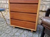 Vintažinė mid century tikmedžio/uosio komodėlė. - nuotraukos Nr. 6