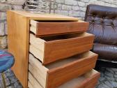 Vintažinė mid century tikmedžio/uosio komodėlė. - nuotraukos Nr. 13