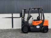 Krautuvų detalės ir priedai Forklift