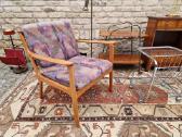 Vintažinis mid century vyšnios masyvo fotelis - nuotraukos Nr. 25