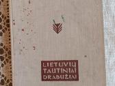 Lietuvių tautiniai drabužiai M.glemžaitė 1955m.