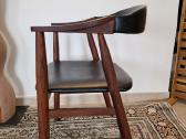 Vintažinė mid century autorinė tikmedžio kėdė